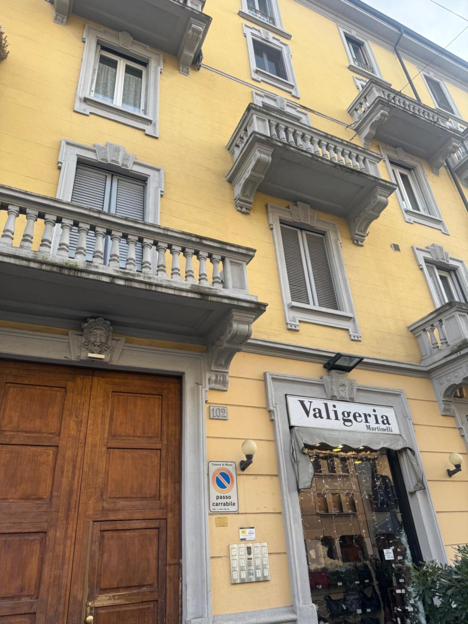 Peony House - 10 Min Duomo Apartment Milan Exterior photo