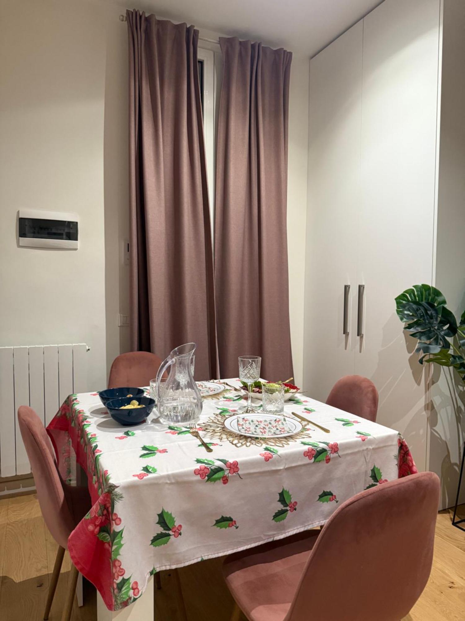 Peony House - 10 Min Duomo Apartment Milan Exterior photo